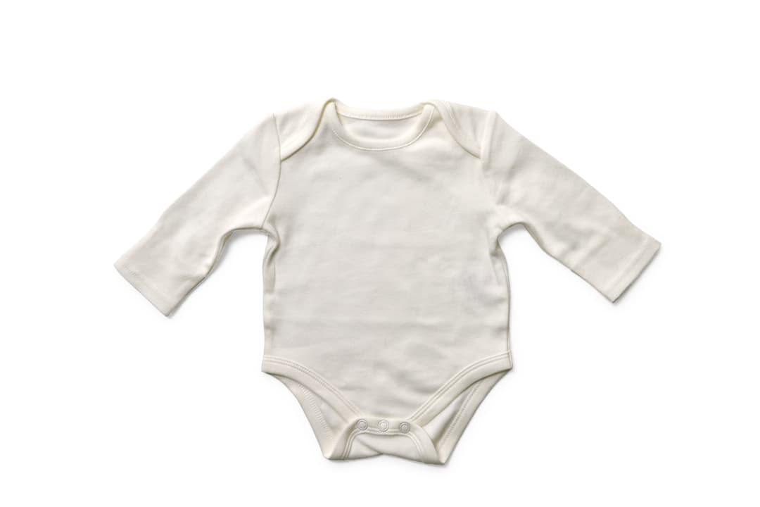 White long-sleeved vest from the Baby Box